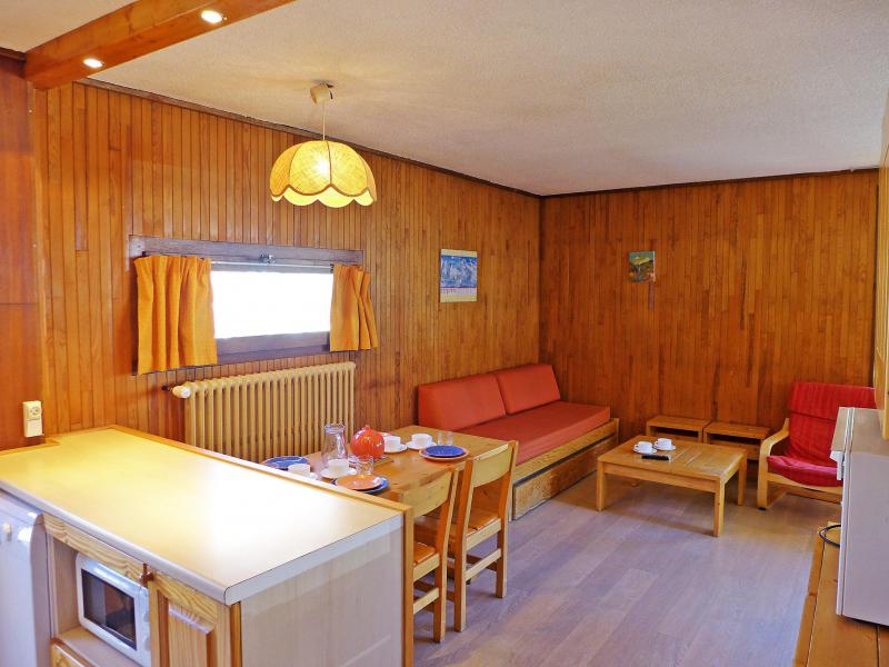 Rent in ski resort 2 room apartment 6 people (3) - Le Pramecou - Tignes - Living room