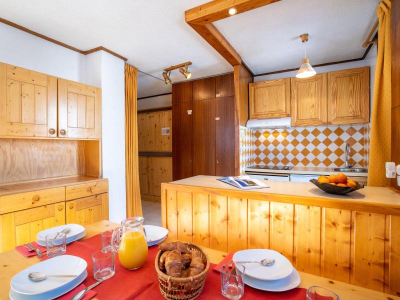 Rent in ski resort 2 room apartment 6 people (3) - Le Pramecou - Tignes - Living room