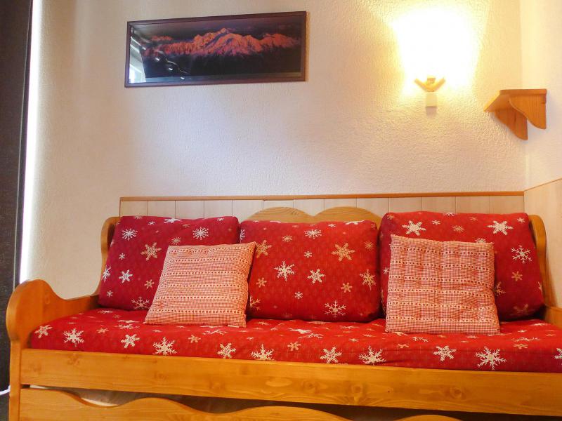 Rent in ski resort 1 room apartment 4 people (2) - Le Sefcotel - Tignes - Living room