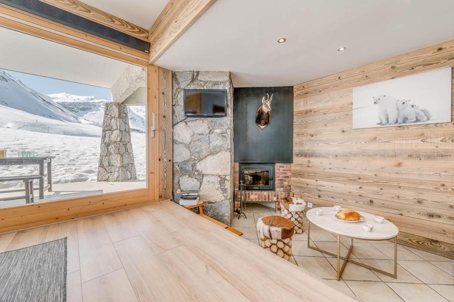 Rent in ski resort 2 room apartment sleeping corner 5 people (6P) - Les Chalets du Golf - Tignes - Living room