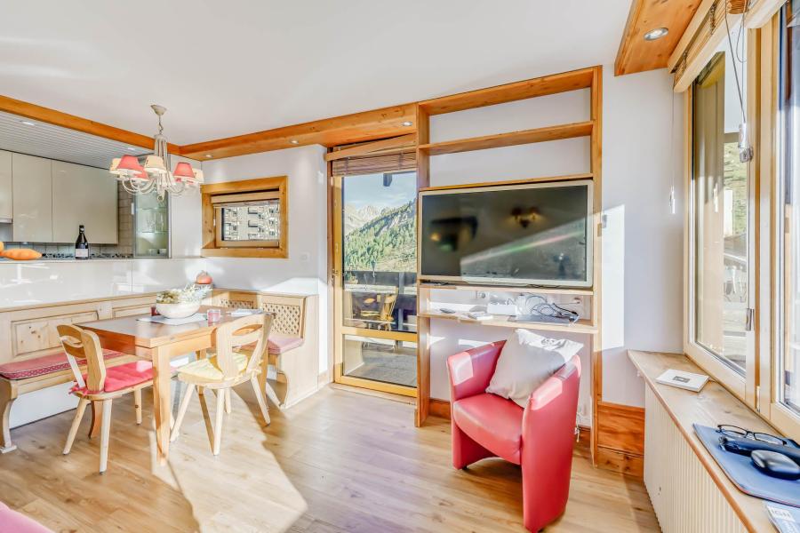 Skiverleih 3-Zimmer-Appartment für 6 Personen (34P) - Lot 300B - Tignes - Wohnzimmer