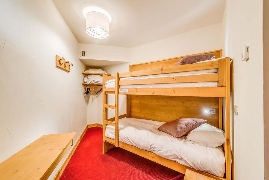 Rent in ski resort 2 room apartment sleeping corner 6 people (4) - Résidence Almes 1 - Tignes - Bedroom