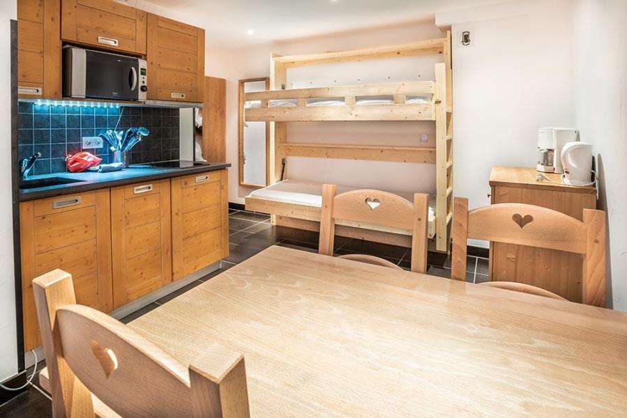 Skiverleih Studio für 4 Personen - Résidence Almes 1 - Tignes - Wohnzimmer