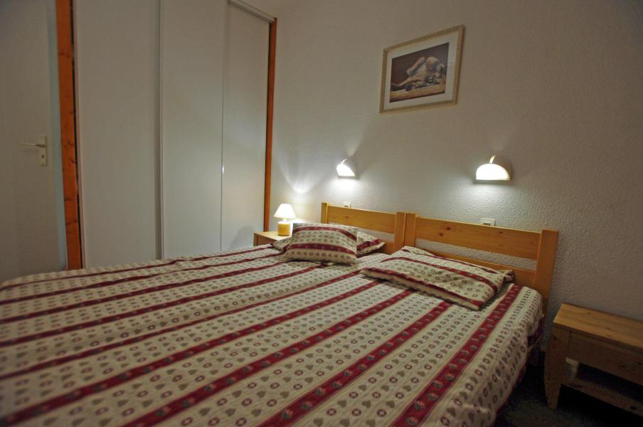 Rent in ski resort 3 room apartment 7 people (121CL) - Résidence Bec Rouge - Tignes - Bedroom