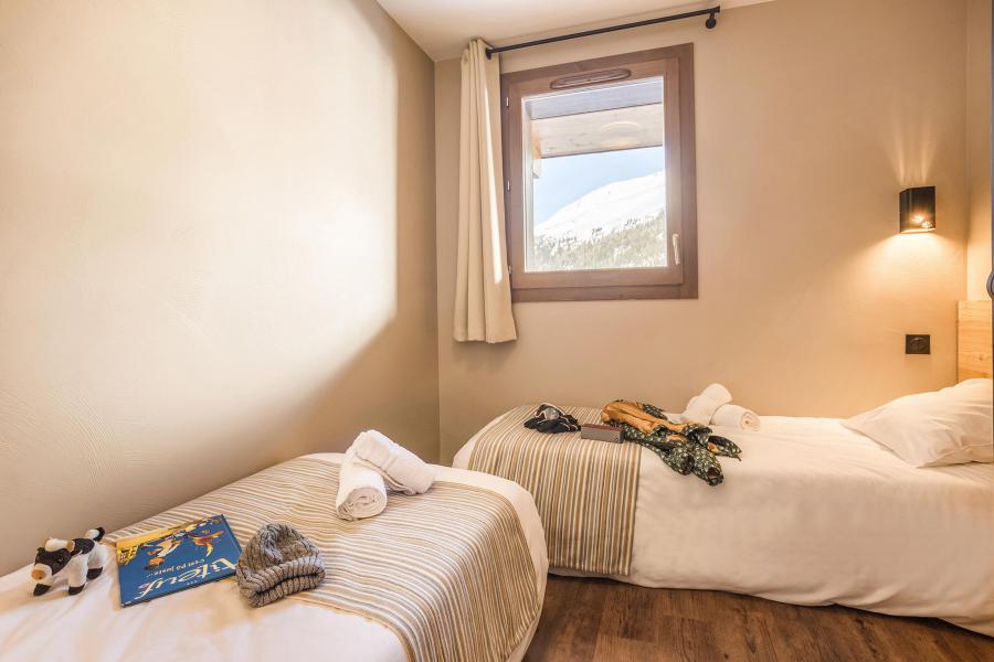 Rent in ski resort Résidence Club MMV L'Altaviva - Tignes - Bedroom