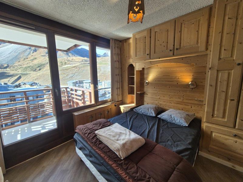 Rent in ski resort 3 room apartment 8 people (106) - Résidence Curling B Tour - Tignes - Bedroom