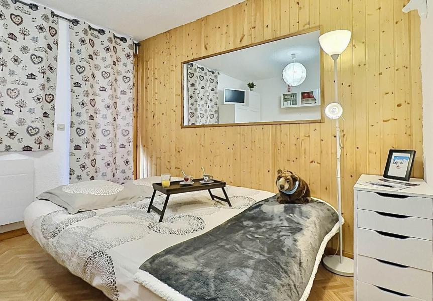 Rent in ski resort Studio cabin 4 people (007) - Résidence Divaria - Tignes - Living room