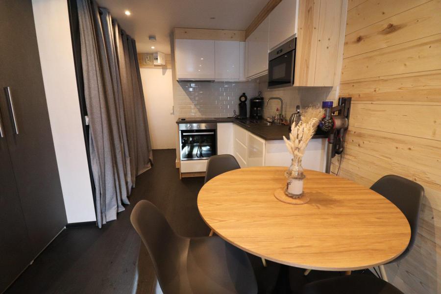 Rent in ski resort Studio sleeping corner 4 people (31) - Résidence Grand Tichot A - Tignes - Living room