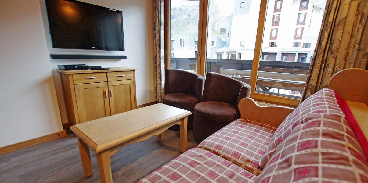 Rent in ski resort 4 room duplex apartment 8 people (B2-34 P) - Résidence Grand Tichot B - Tignes - Living room