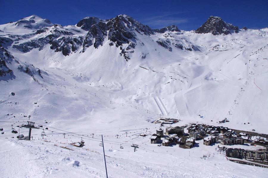 Vacances en montagne Résidence Hameau du Borsat - Tignes - Extérieur hiver