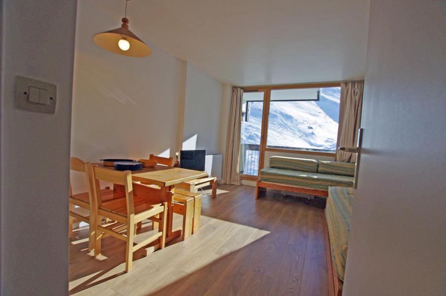 Ski verhuur Studio bergnis 4 personen (198CL) - Résidence Home Club 2 - Tignes - Woonkamer