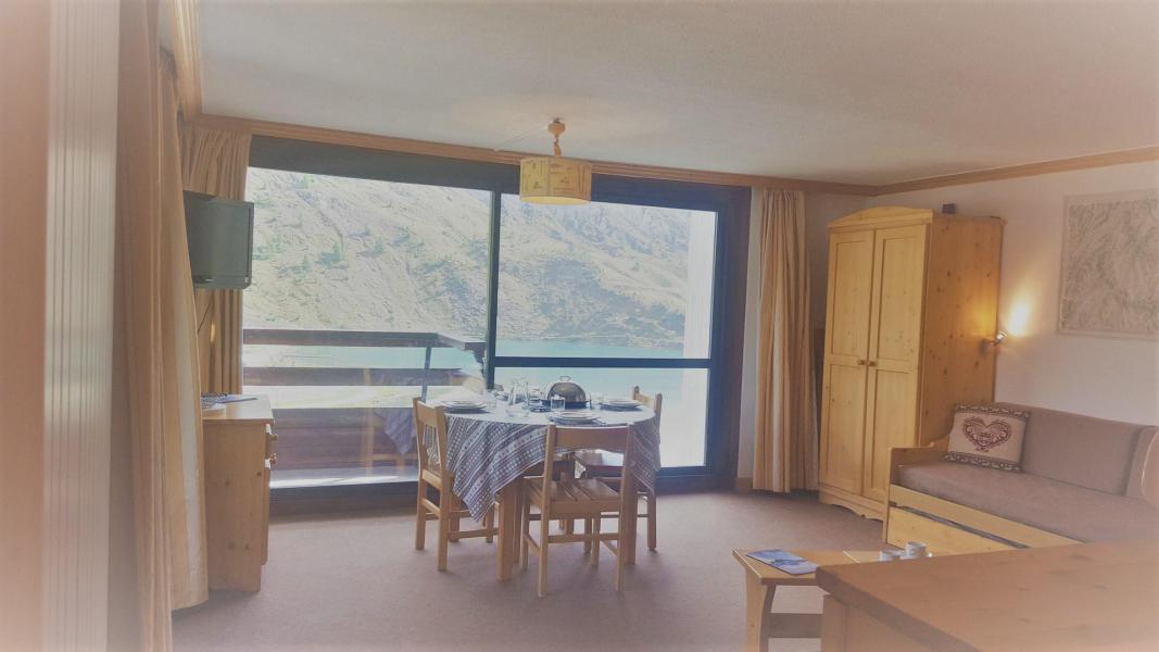 Rent in ski resort Studio sleeping corner 4 people (708) - Résidence le Palafour - Tignes - Living room
