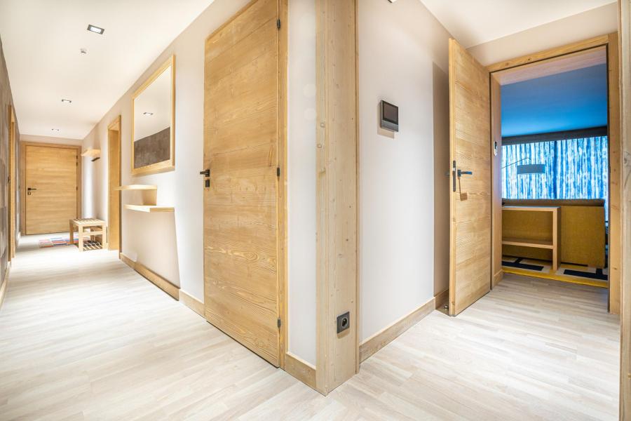 Rent in ski resort 5 room apartment 7 people (Les Alpilles) - Résidence le Phoenix - Tignes - Corridor