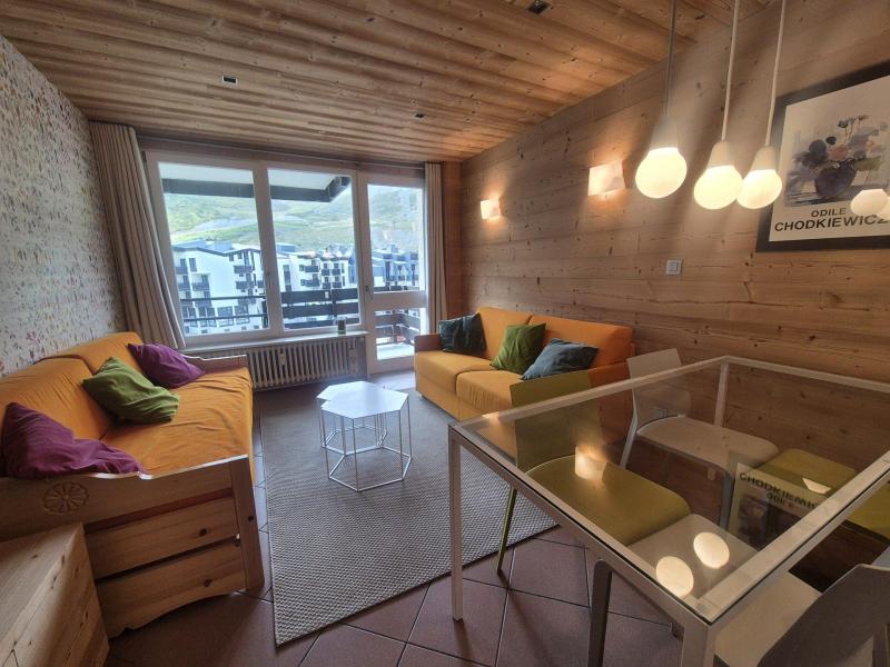 Skiverleih 2-Zimmer-Berghütte für 4 Personen (21) - Résidence les Hauts du Val Claret B2 - Tignes - Wohnzimmer