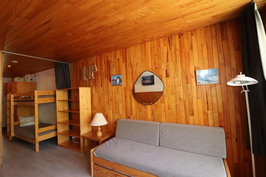 Rent in ski resort Studio sleeping corner 4 people (32) - Résidence les Hauts du Val Claret B2 - Tignes - Apartment