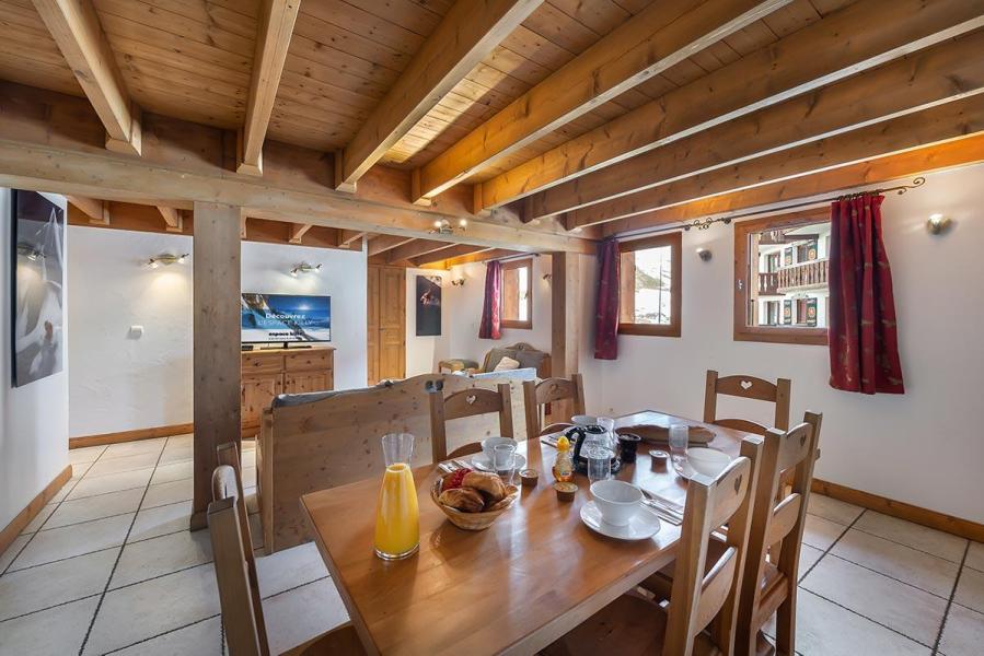 Rent in ski resort 2 room duplex mezzanine apartment 6 people (1) - Résidence Les Suites du Val Claret - Tignes - Living room