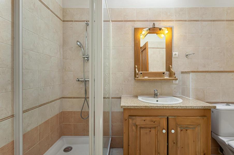 Rent in ski resort 3 room apartment 6 people (2) - Résidence Les Suites du Val Claret - Tignes - Shower room