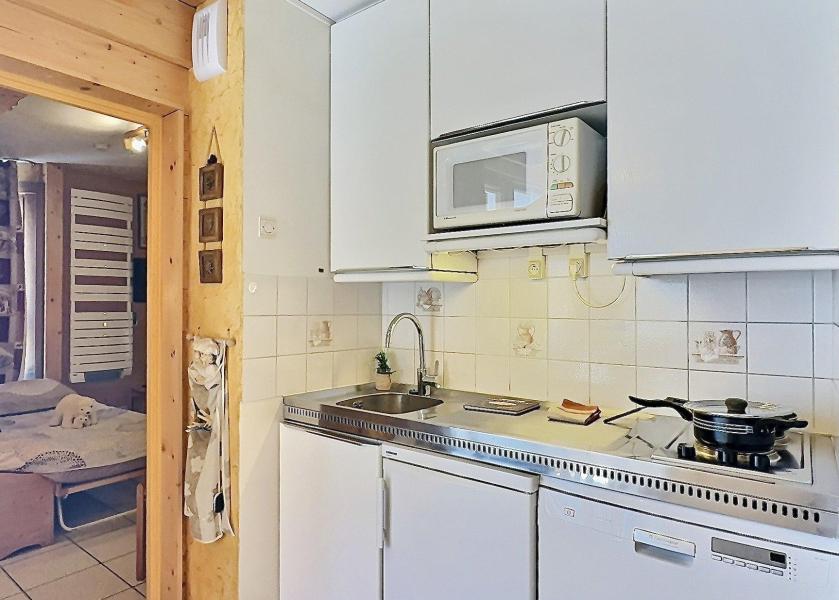 Rent in ski resort 2 room apartment 4 people (13R) - Résidence les Trolles - Tignes - Kitchen