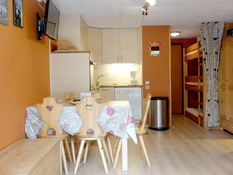 Rent in ski resort Studio sleeping corner 4 people (0206) - Résidence Palafour - Tignes - Kitchen