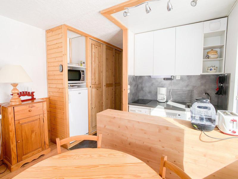 Rent in ski resort 2 room apartment 6 people (05) - Résidence Prariond B - Tignes - Living room