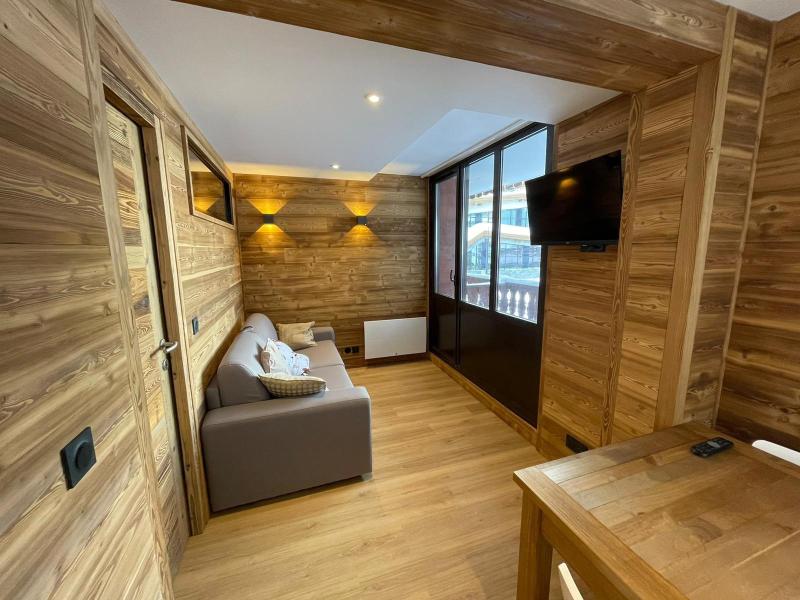 Rent in ski resort 2 room apartment sleeping corner 6 people (203) - Résidence Rond Point des Pistes A - Tignes - Living room