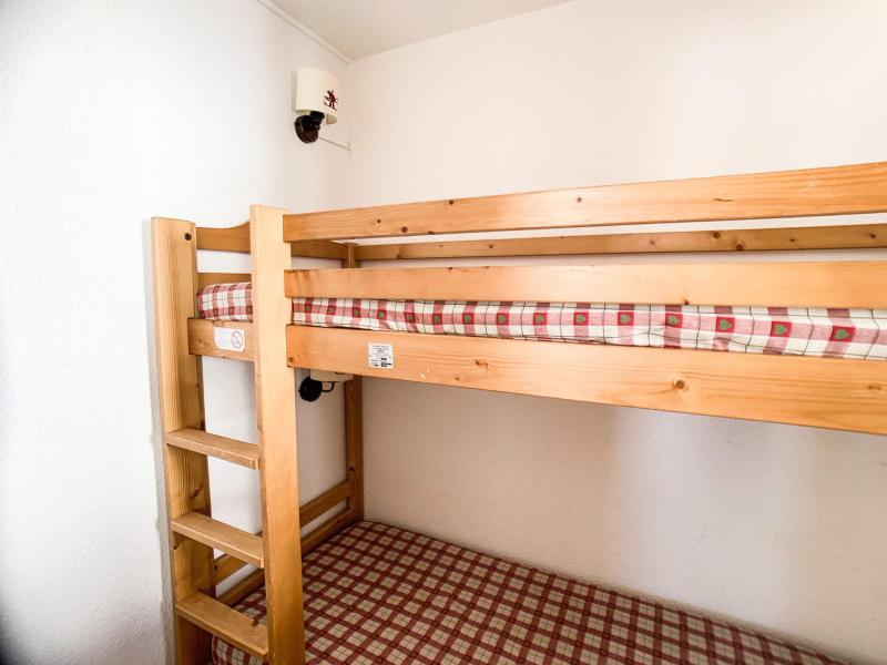 Location au ski Appartement 2 pièces cabine 6 personnes (419) - Résidence Rond Point des Pistes A - Tignes - Lit armoire 2 personnes