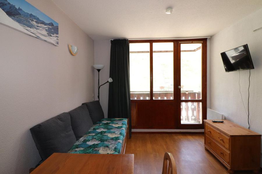 Rent in ski resort 1 room apartment 4 people (B125) - Résidence Rond Point des Pistes B - Tignes - Living room