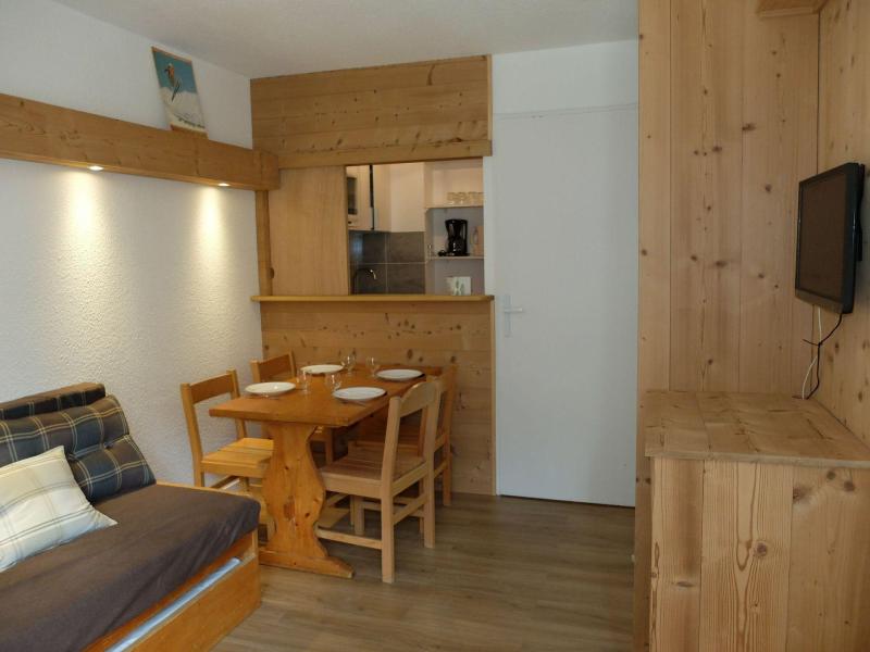 Ski verhuur Studio cabine 4 personen (094) - Résidence Rond Point des Pistes B - Tignes - Woonkamer