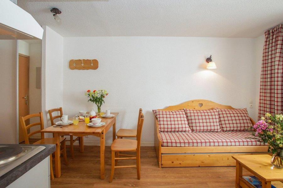 Rent in ski resort Studio cabin 5 people (A119CL) - Résidence Rond Point des Pistes - Tignes - Apartment