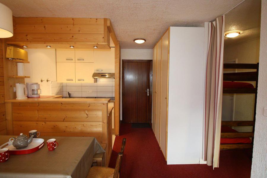 Skiverleih 2-Zimmer-Berghütte für 6 Personen (32CL) - Résidence Tour du Lac - Tignes - Wohnzimmer