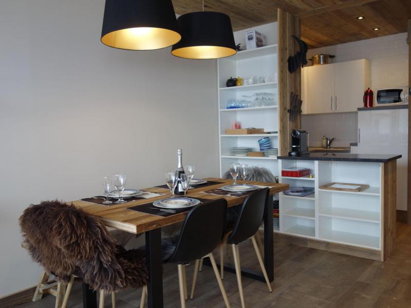 Rent in ski resort 3 room apartment 4 people (1) - Super Tignes - Tignes - Living room