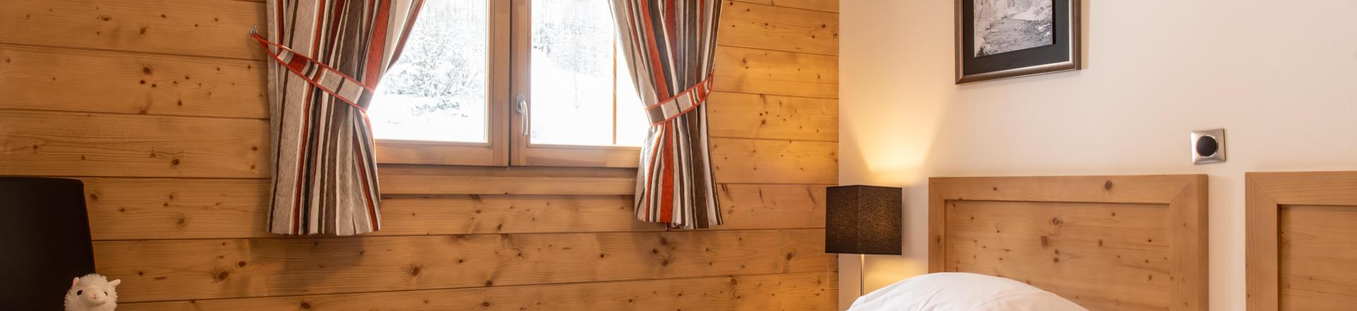 Rent in ski resort Résidence Boutique Lodge des Neiges - Tignes - Bedroom