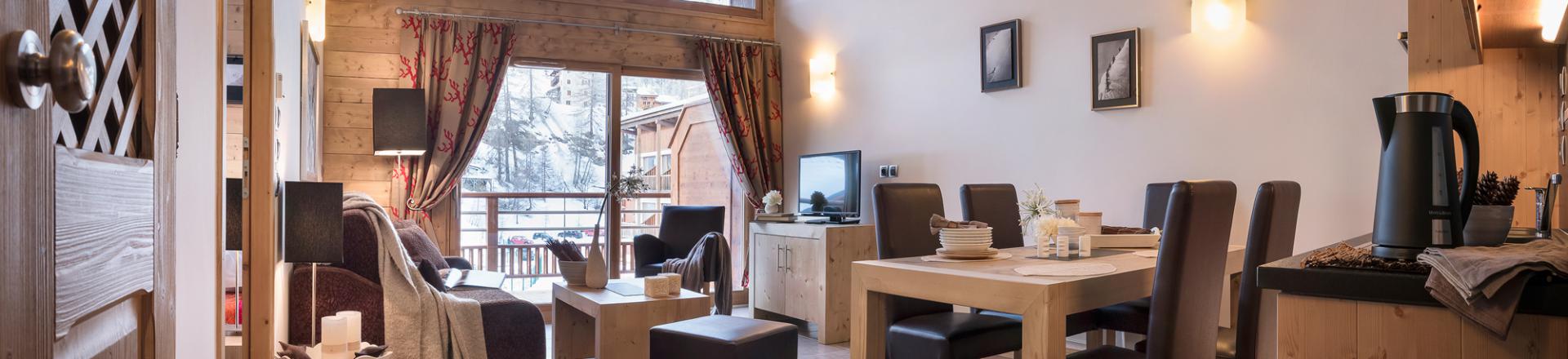 Rent in ski resort Résidence Kalinda Village - Tignes - Living room