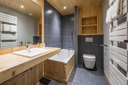 Rent in ski resort Chalet Alpinium 2 - Tignes - Bathroom