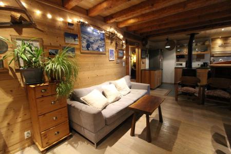 Rent in ski resort 4 room apartment 8 people (1P) - Chalet Bobech - Tignes - Living room