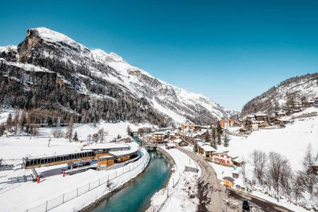 Rent in ski resort Chalet Lo Soli - Tignes - Winter outside