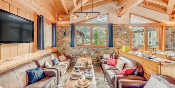 Rent in ski resort 7 room triplex chalet 12 people - Chalet Monte Bianco - Tignes