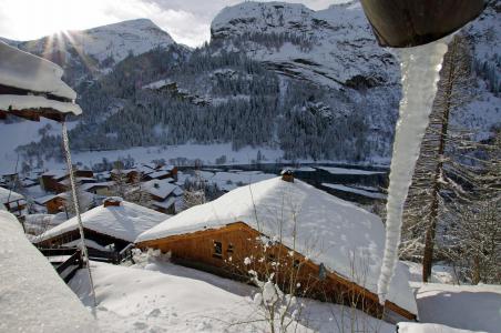 Vacances en montagne Chalet Zanskar - Tignes - Extérieur hiver