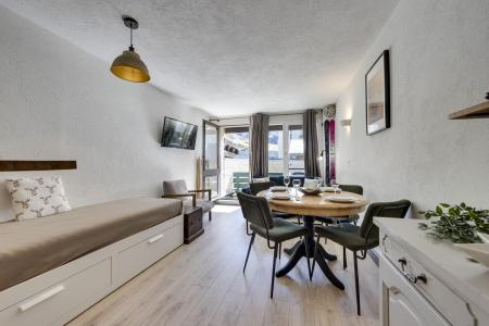 Rent in ski resort 2 room apartment sleeping corner 4 people (1-6) - Grand Tichot A - Tignes - Living room