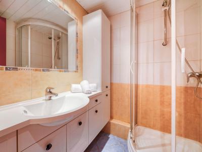 Soggiorno sugli sci Appartamento 2 stanze per 6 persone (7) - Home Club - Tignes - Bagno con doccia