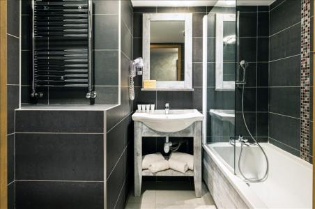 Rent in ski resort L'Aiguille Percée - Tignes - Bathroom