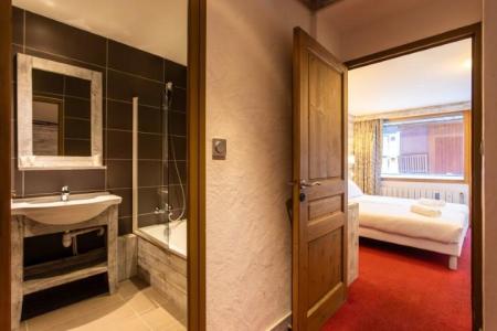 Rent in ski resort Bedroom for 2-4 people () - L'Aiguille Percée - Tignes - Bedroom