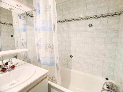 Location au ski Studio coin montagne 4 personnes (065) - La Résidence Home Club - Tignes - Salle de bains