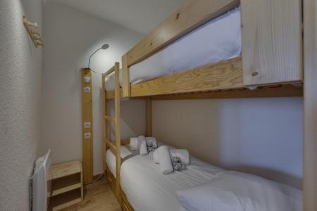 Skiverleih 2-Zimmer-Appartment für 4 Personen (10) - La Résidence la Divaria - Tignes - Offener Schlafbereich
