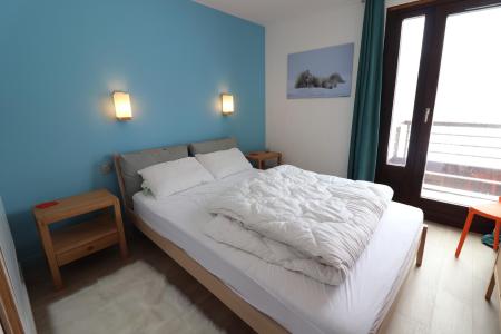 Rent in ski resort 2 room apartment 4 people (B-15) - La Résidence les Tufs - Tignes - Bedroom