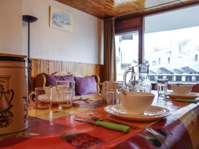 Ski verhuur Appartement 3 kamers 6 personen (7) - Le 2100 A et B - Tignes - Woonkamer