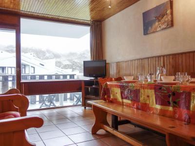 Ski verhuur Appartement 3 kamers 6 personen (7) - Le 2100 A et B - Tignes - Woonkamer