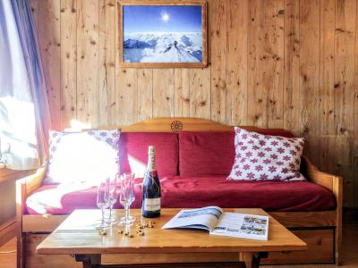 Ski verhuur Appartement 3 kamers 8 personen (5) - Le Grand Tichot A et B - Tignes - Woonkamer