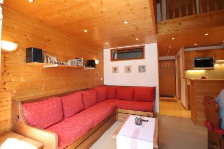 Rent in ski resort 3 room duplex apartment cabin 6 people (3036) - Le Hameau du Borsat 3 - Tignes - Living room