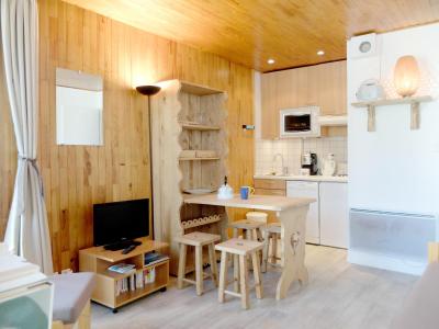 Rent in ski resort Studio 2 people (11) - LE SAVOY - Tignes - Living room